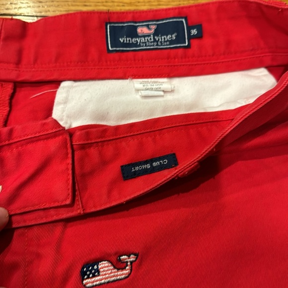 Vineyard Vines Club Shorts - Red, Whale & Blue - Picture 2 of 4